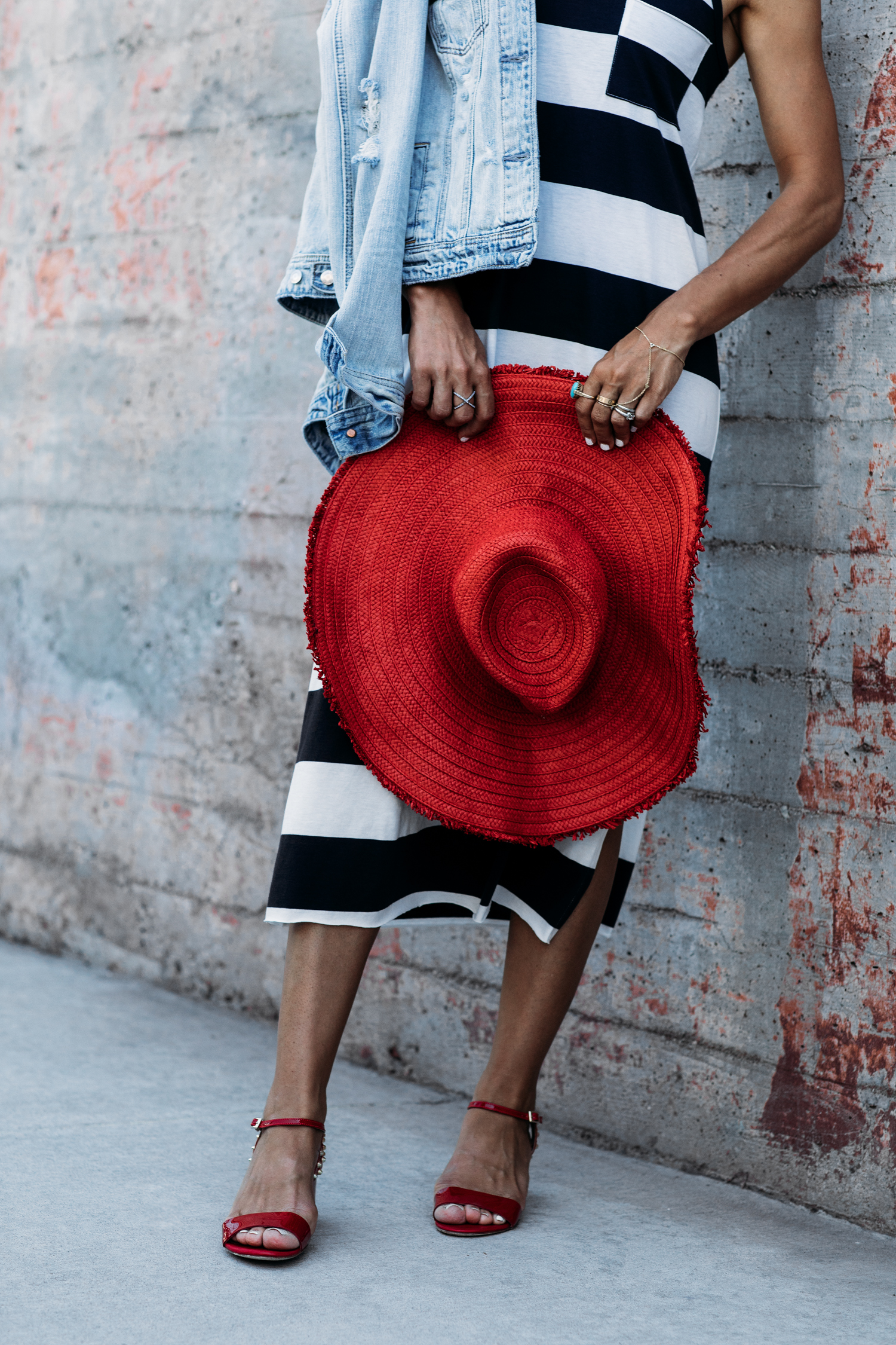 fashion} The Bucket Bag with Burberry - Shalice Noel