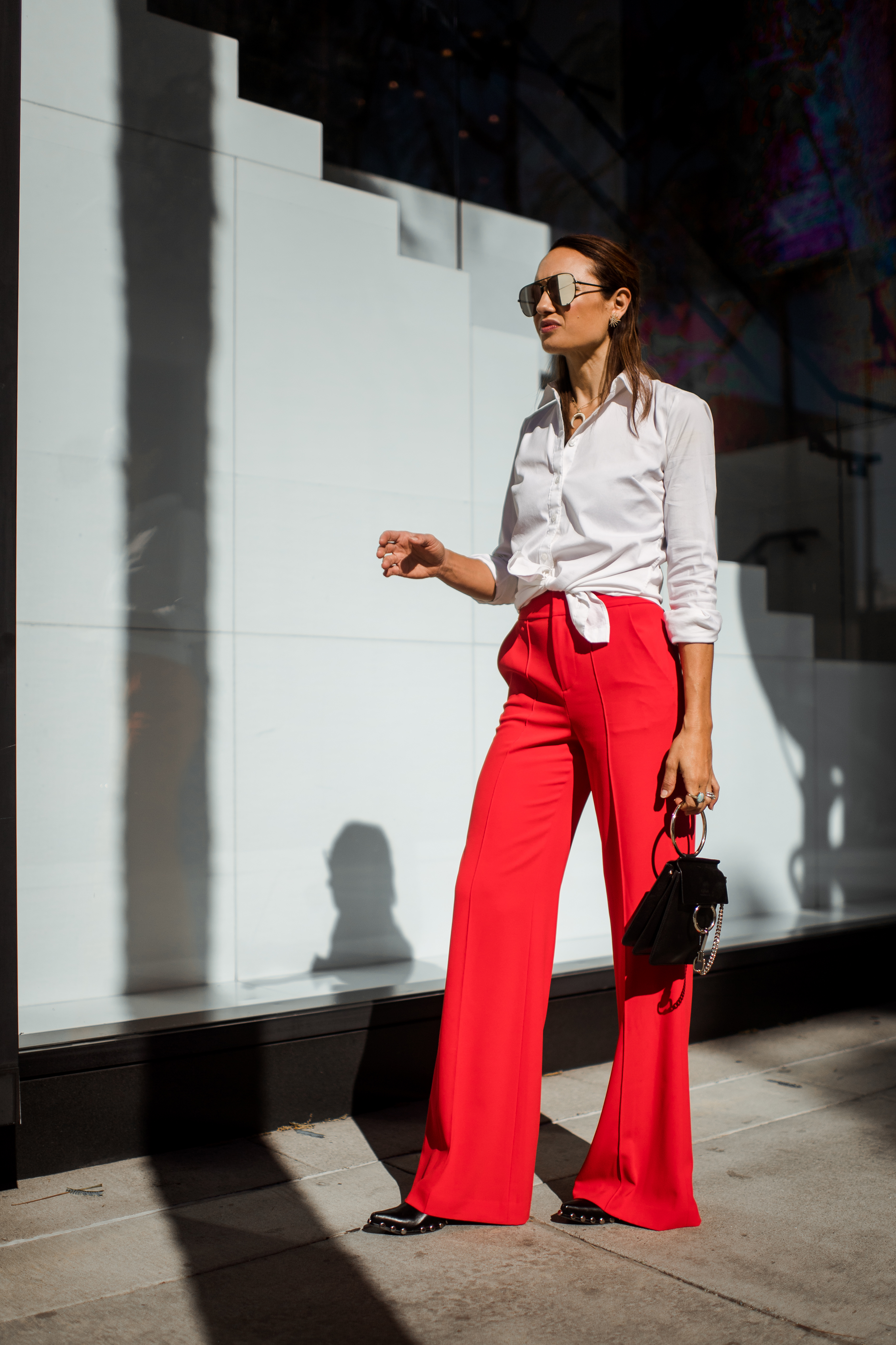 SINCERELY, JULES  Red pants outfit, Red pants fashion, Red pants
